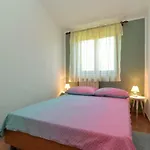 Apartment Mario 1679